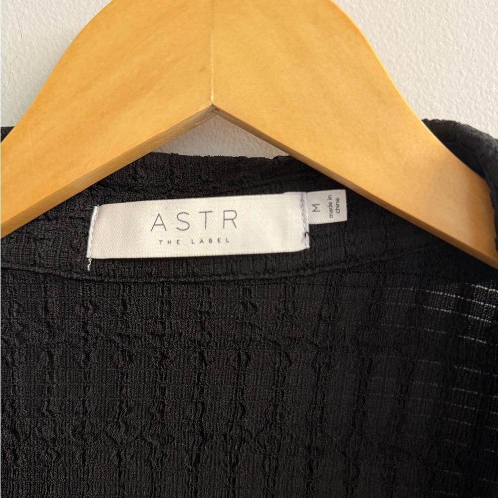 Astr The Label Black Zoey Tie Front Collared Cropped Top Sz M Y2K Festival - Picture 3 of 10